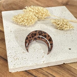 Broche lune motifs léopard marron