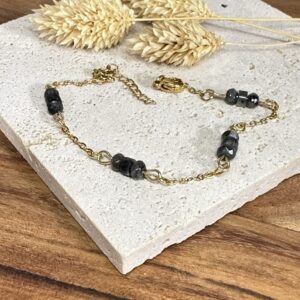 Bracelet perle de labradorite noire