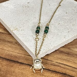 Collier scarabée doré & malachite