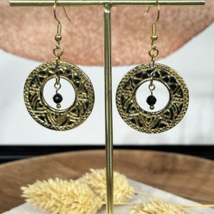 Boucles d’oreilles sphère spinelle